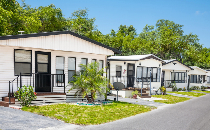 Manufactured Home Versus Mobile Home — What’s the Difference?